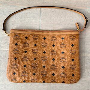 MCM Cognac/Giraffe Visetos Liz Shopper Tote Pouch Wristlet *NEW